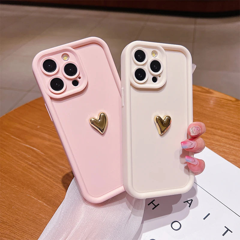 iPhone Case Gold Heart detail